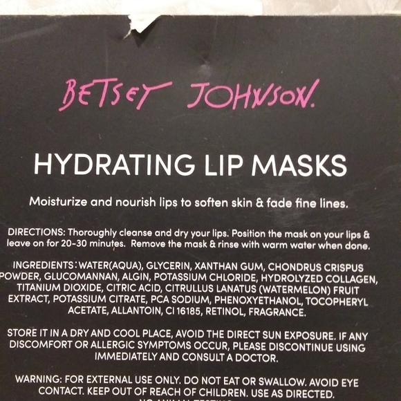 Betsey Johnson Hydrating Lip Masks - Picture 2 of 3